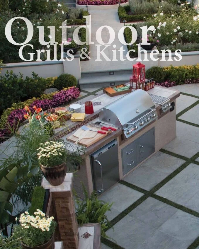 Outdoor kitchen islands